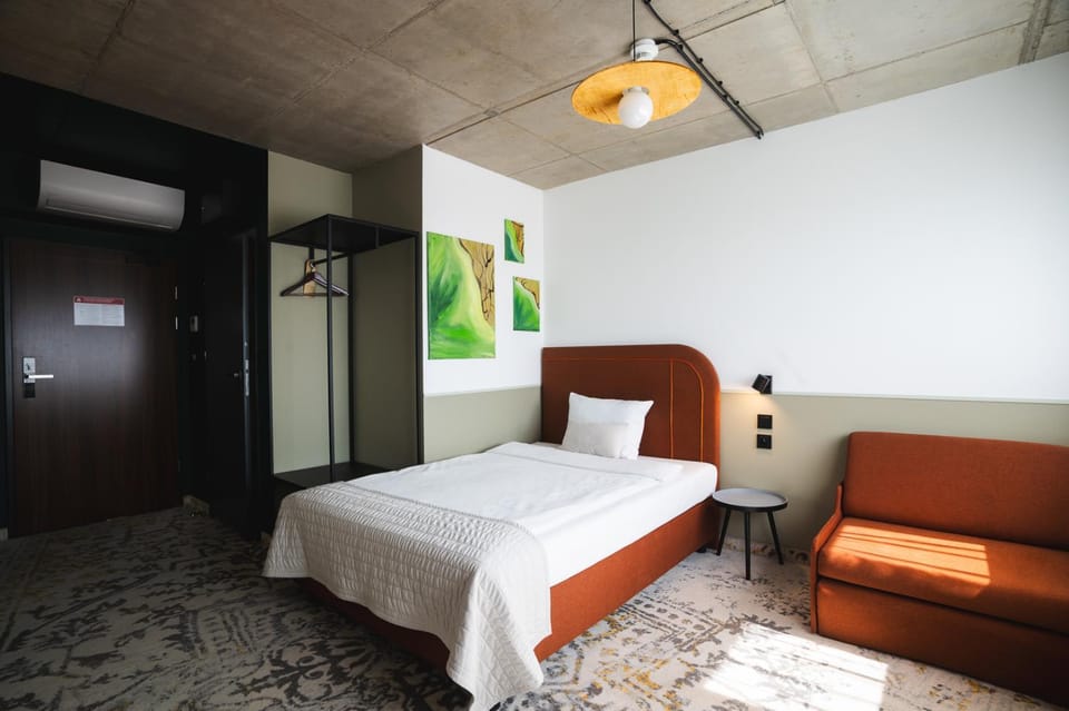 Arche Hotel Wrocław Airport Hotel in Wroclaw