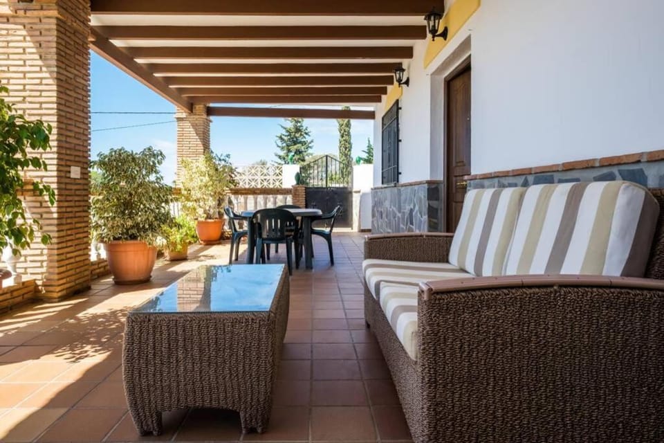 Villa el Peli Villa in Nerja