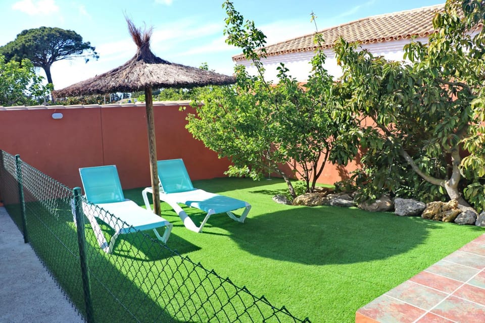 Chalet Brenes Sol Chalet in La Janda