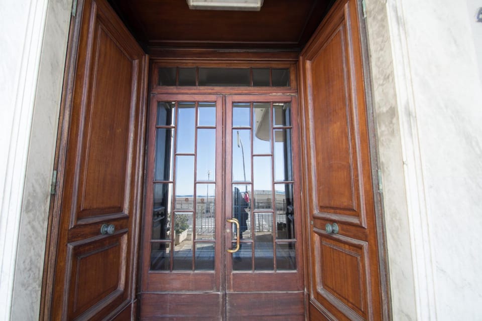 Splendido appartamento fronte mare con box doppio Apartment in Varazze