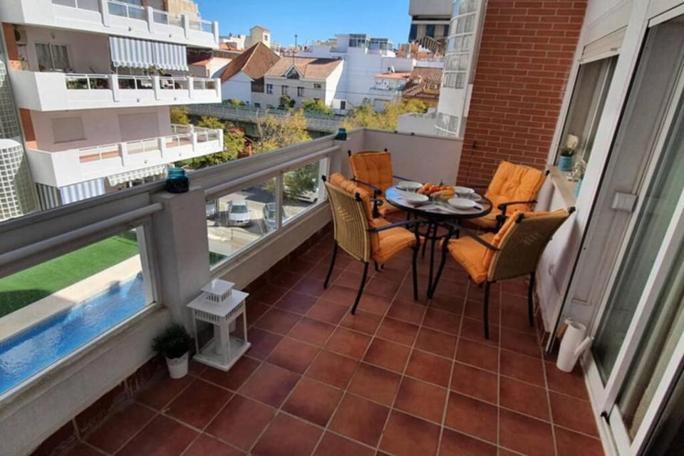 Urban 2BR Apartment - Pool - Los Boliches Apartment in Fuengirola