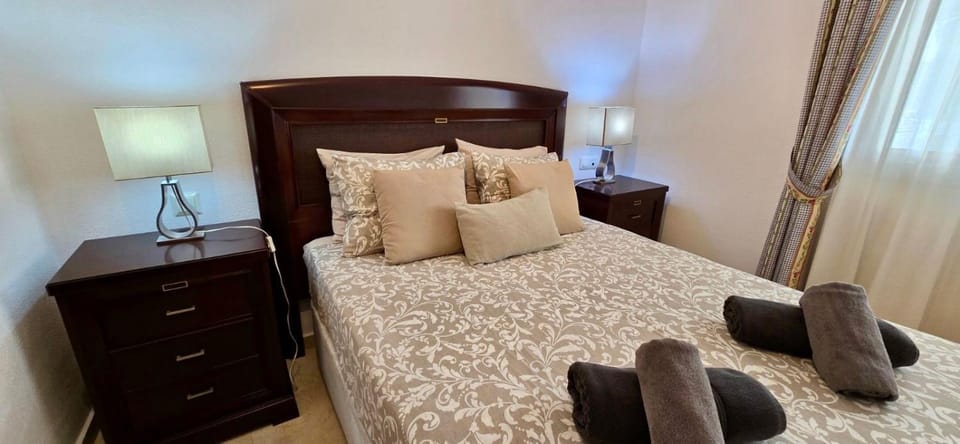 Urban 2BR Apartment - Pool - Los Boliches Apartment in Fuengirola
