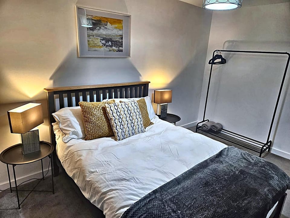 No 14 - Part of The Langley Collection - 3 bed, fully equipped kitchen, 20 min to Banniskirk Apartment in Wick