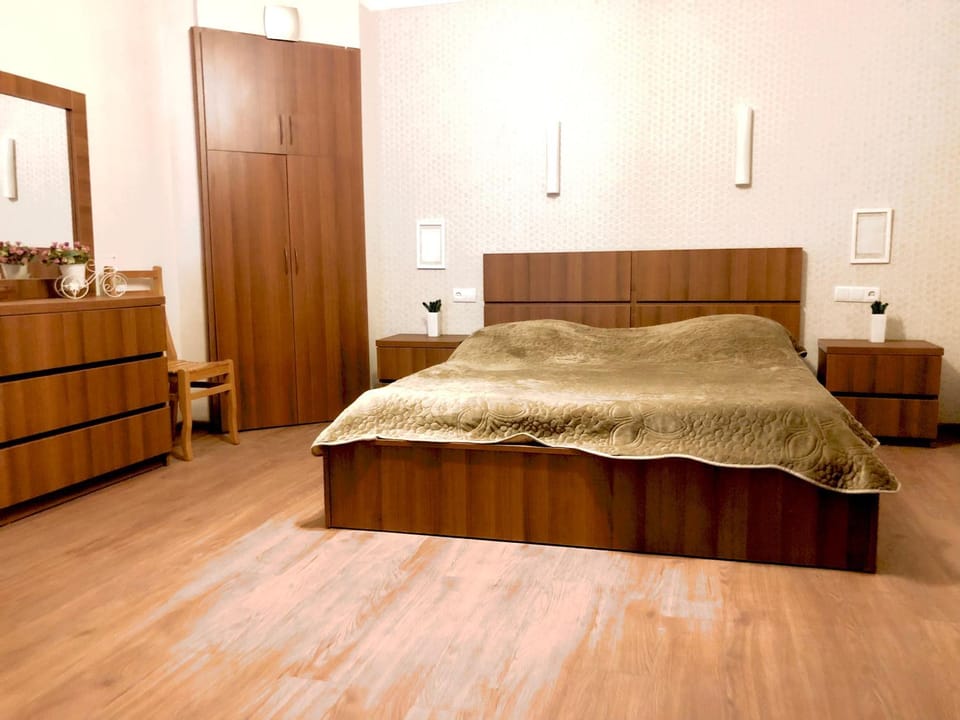 Bed, Photo of the whole room