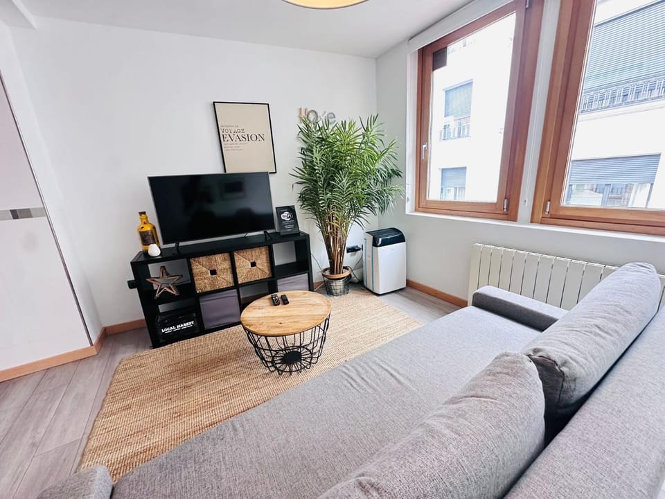 AtuaireHome Plaza Mayor III con parking Incluido Apartment in Burgos