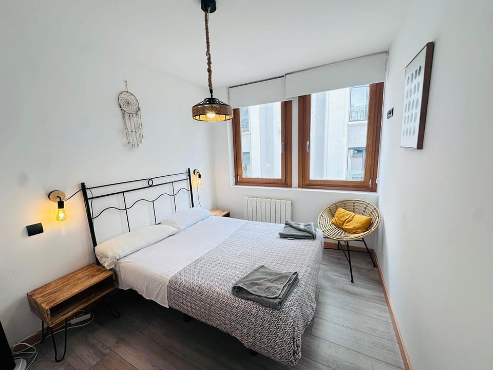 AtuaireHome Plaza Mayor III con parking Incluido Apartment in Burgos
