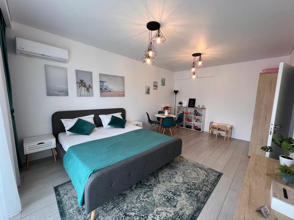 DAMAR Family Beach Apartment Mamaia Apartment in Constanța County