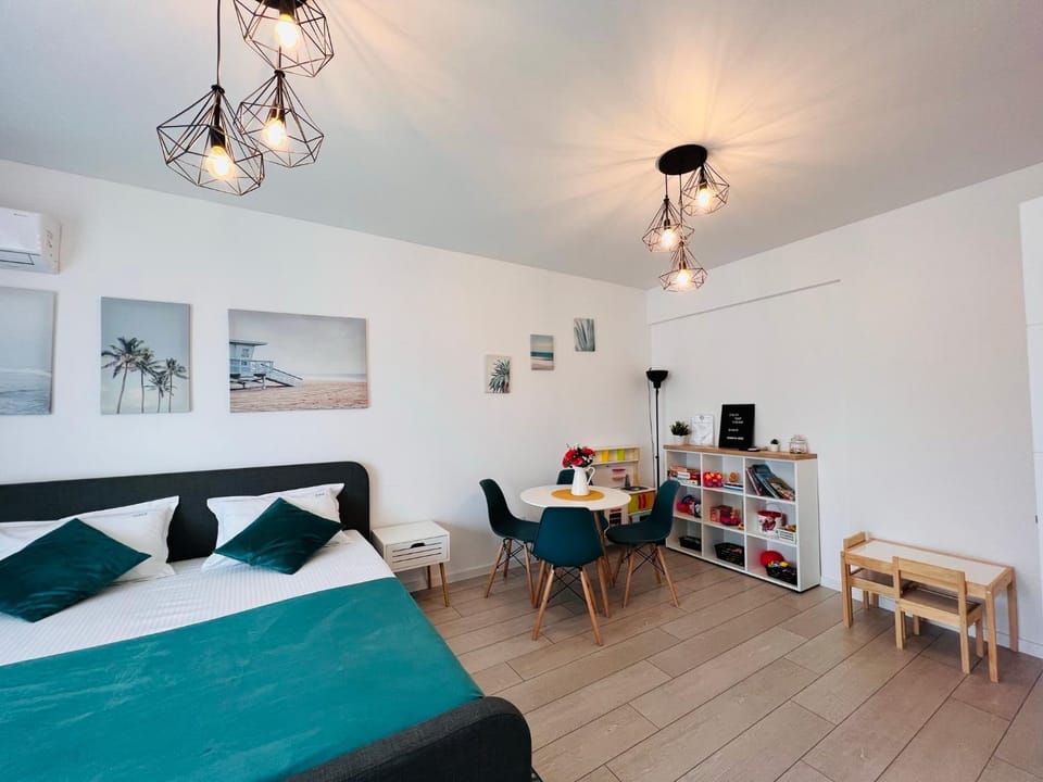 DAMAR Family Beach Apartment Mamaia Apartment in Constanța County