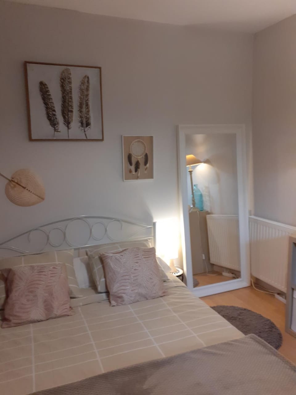 Au Bosquet, chambre et salle de bains avec petit déjeuner à 600 m du centre dans un cadre calme et verdoyant Bed and Breakfast in French Basque Country