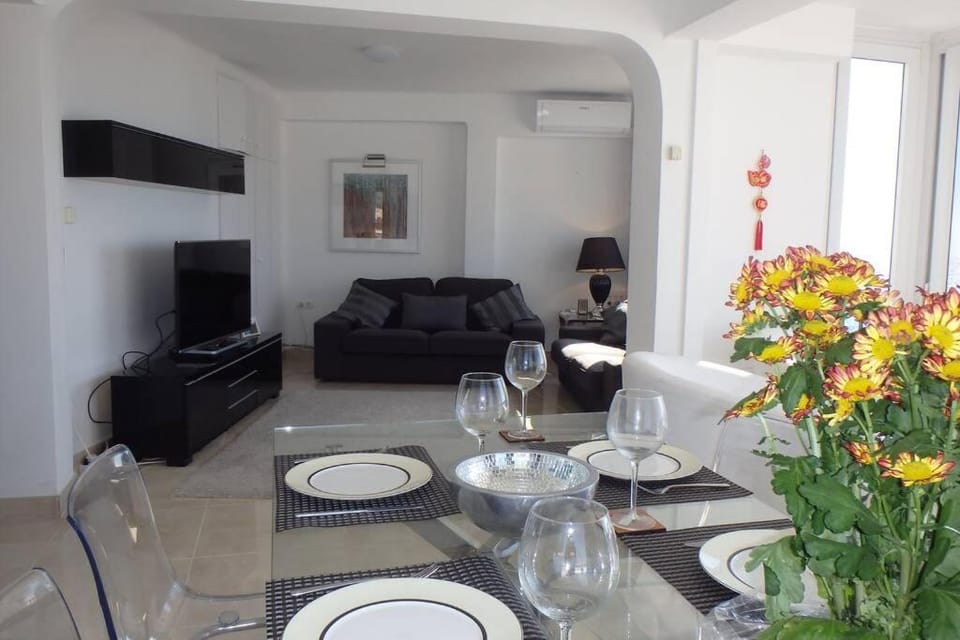 APARTAMENTO TORRECILLA Sur NSF30 , NERJA Apartment in Nerja
