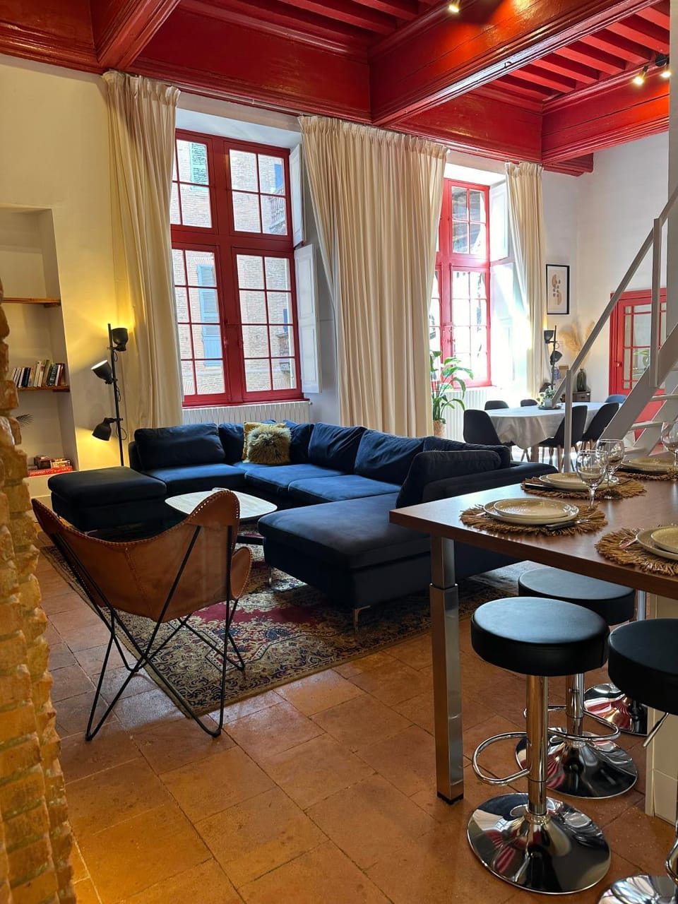 Living room, Seating area