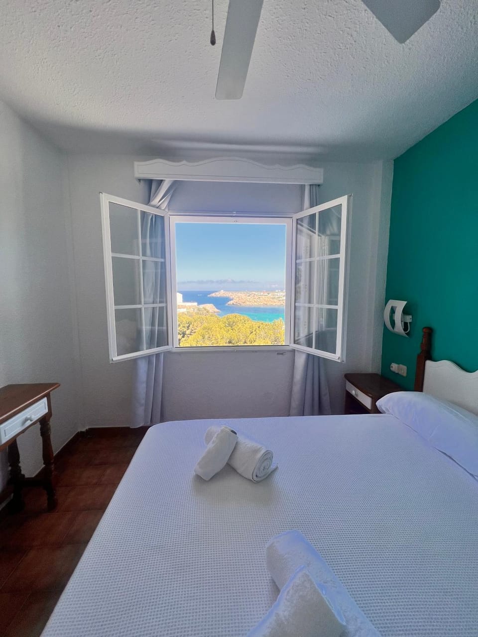 Apartamento con vistas al mar, Arenal d'en Castell Apartment in Arenal d'en Castell