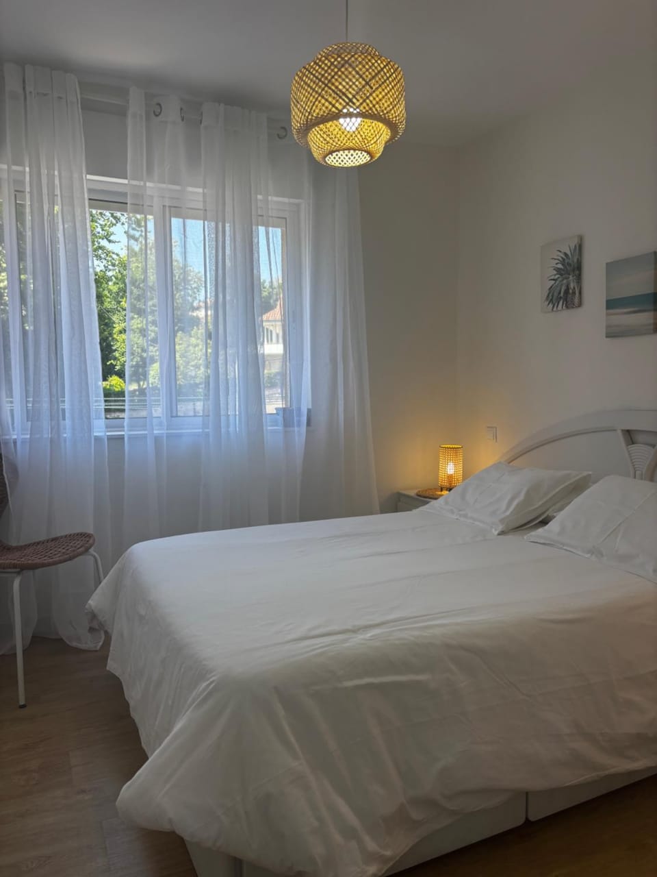 Apartamento Excelentes vistas a la Ria, Wifi y Parking Apartment in San Vicente de la Barquera
