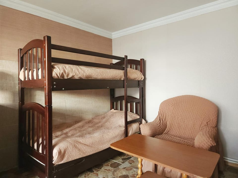 bunk bed