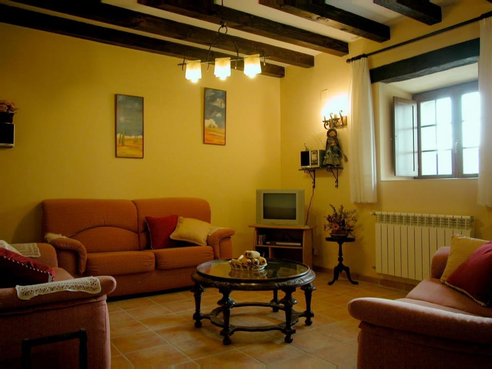 Lounge or bar, Seating area