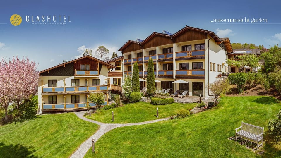Property building, Garden, Garden view