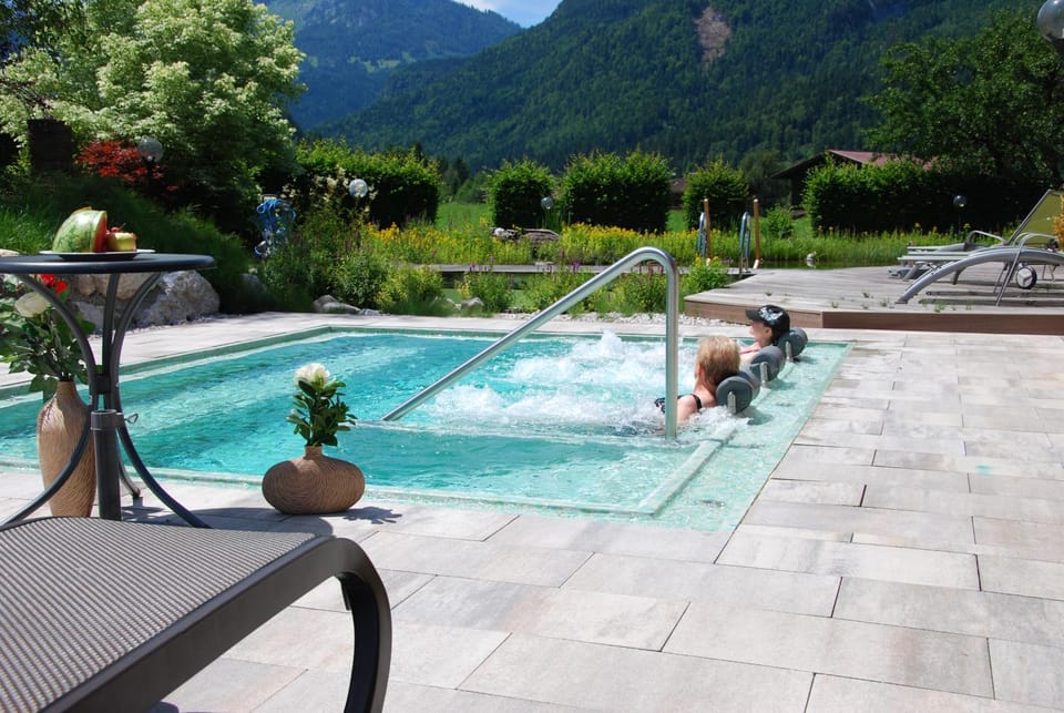 Garden, Hot Tub, Swimming pool