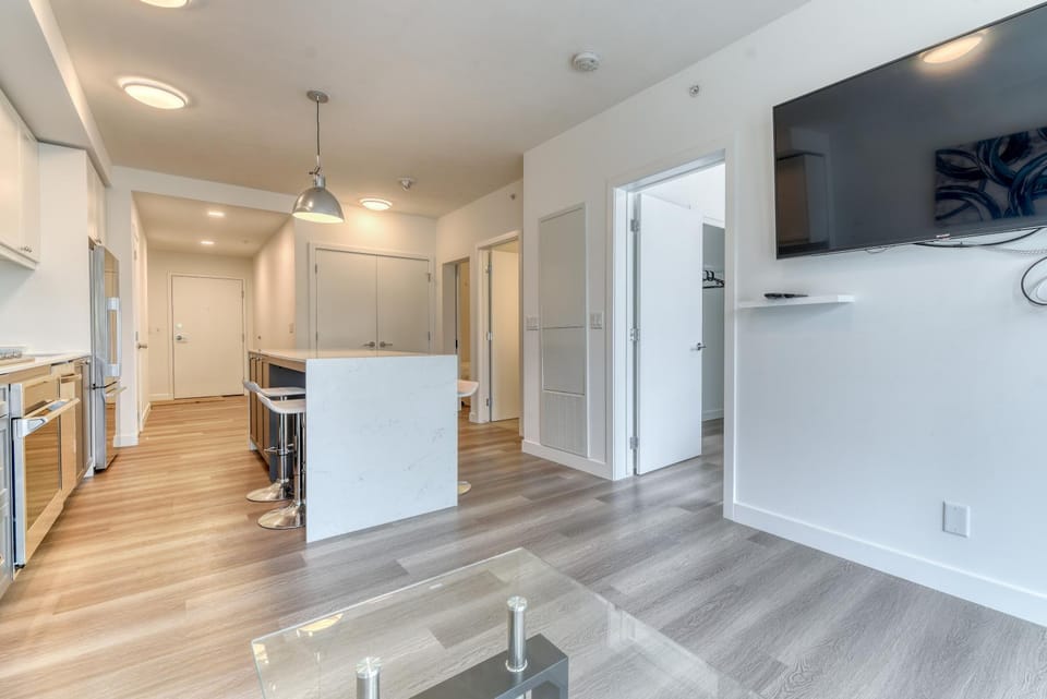 Kensington Suite 2bed & 1bath Apartment in Calgary