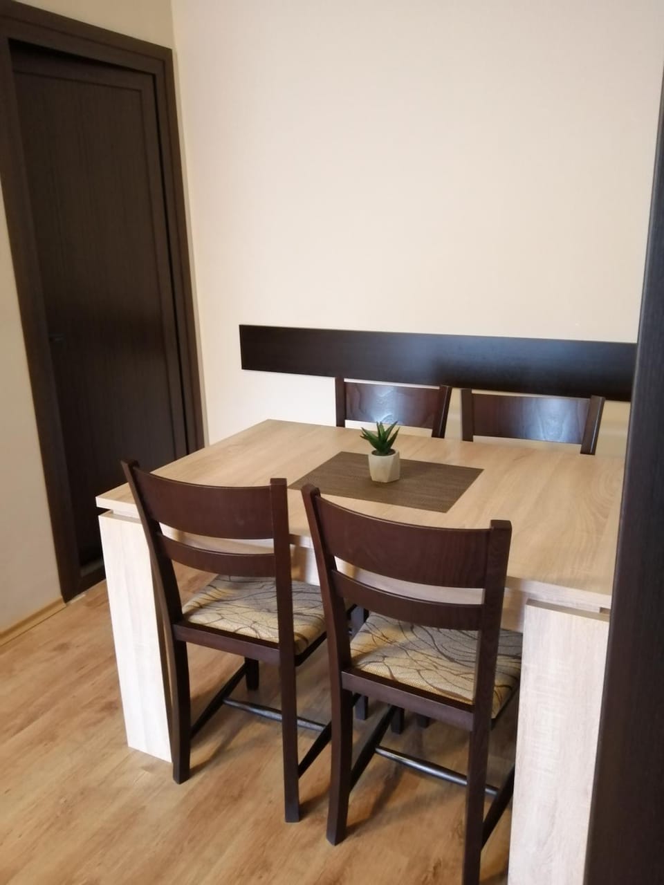 апартаменти Tryavna lake Apartment in Gabrovo, Bulgaria