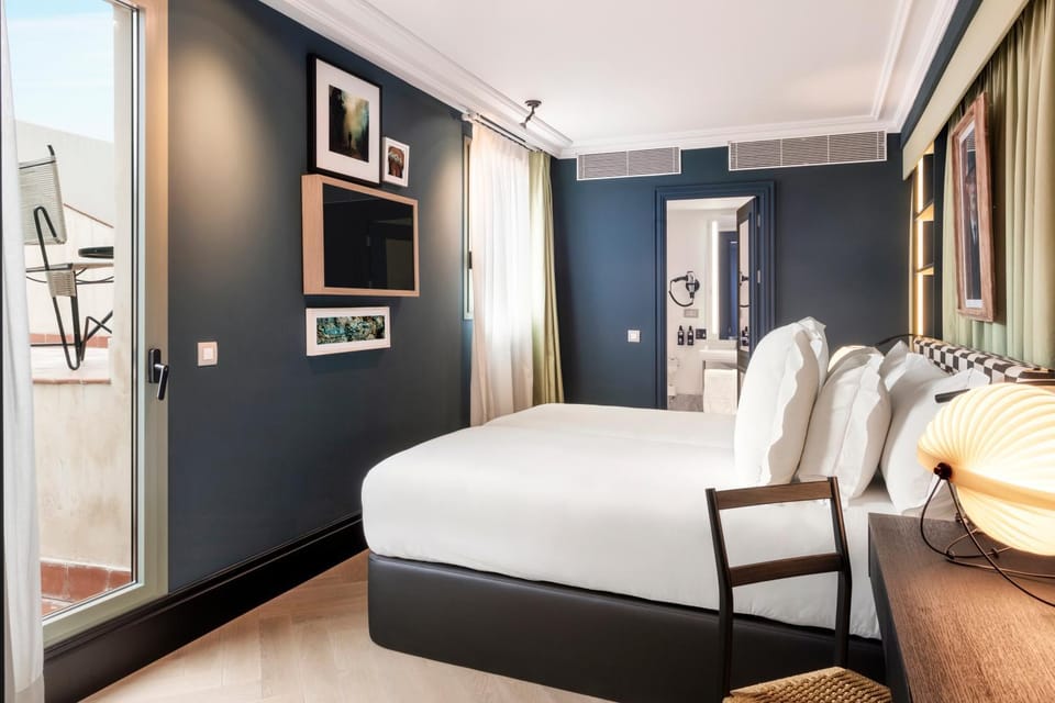 Bed, Bedroom