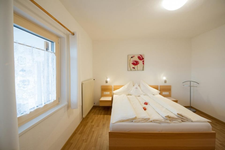 Property building, Living room, Bedroom