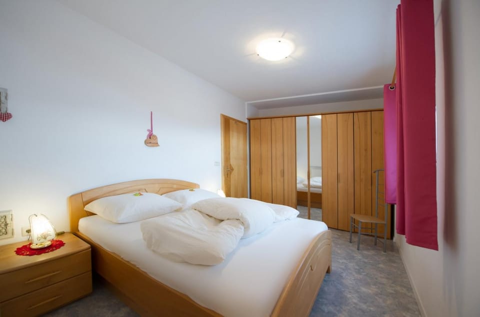Property building, Living room, Bedroom