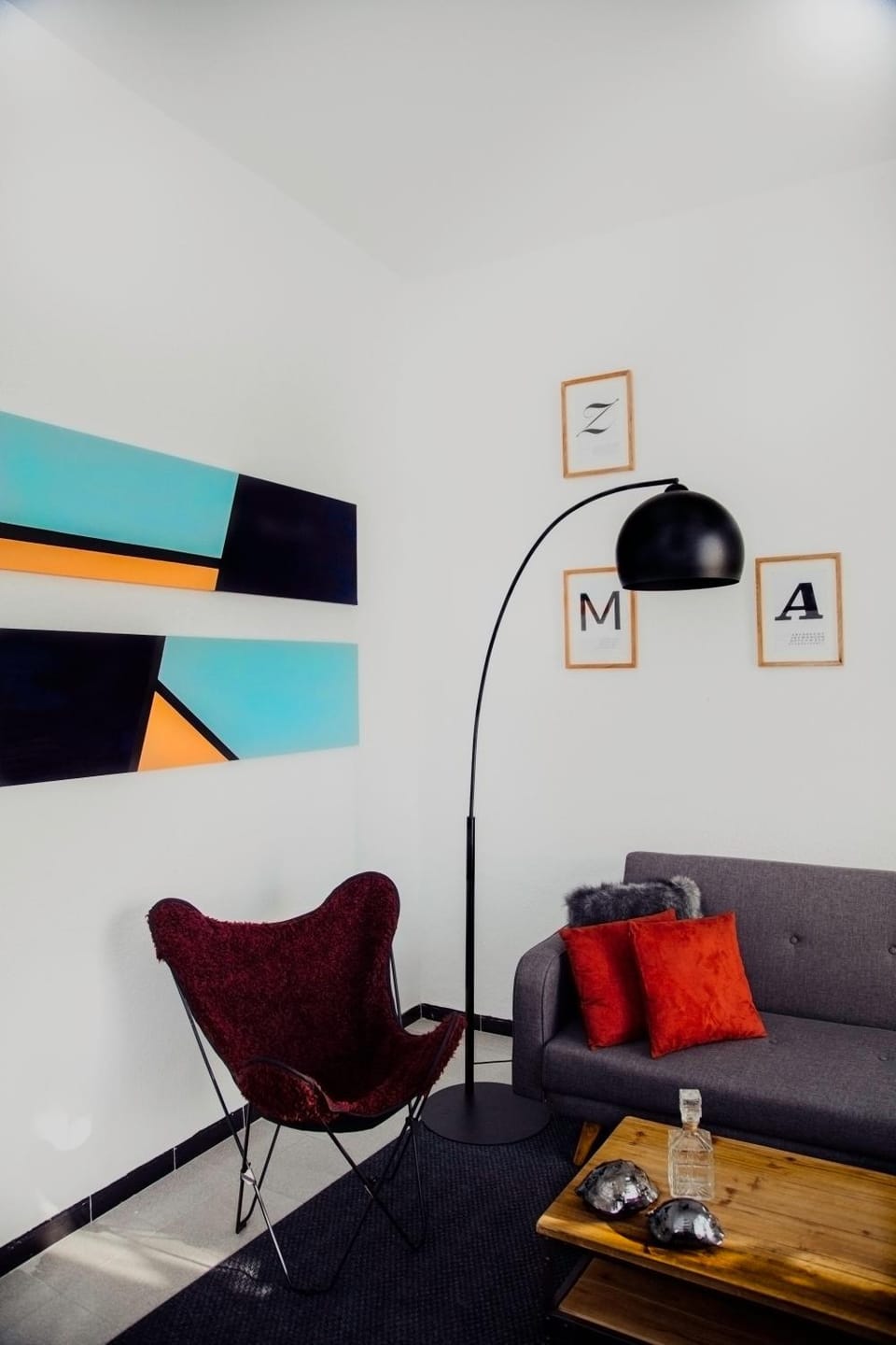 Living room, Seating area