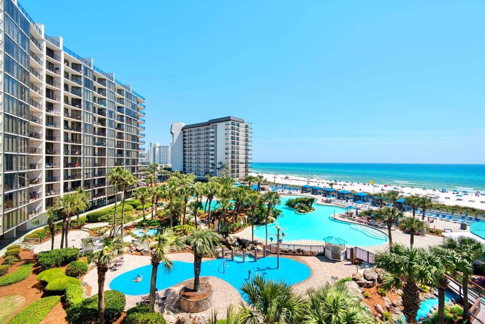 Edgewater Golf Villa 1409 House in Panama City Beach