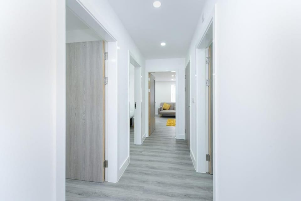 Adbolton House Apartments - Sleek, Stylish, Brand New & Low Carbon Apartment in Newark and Sherwood District