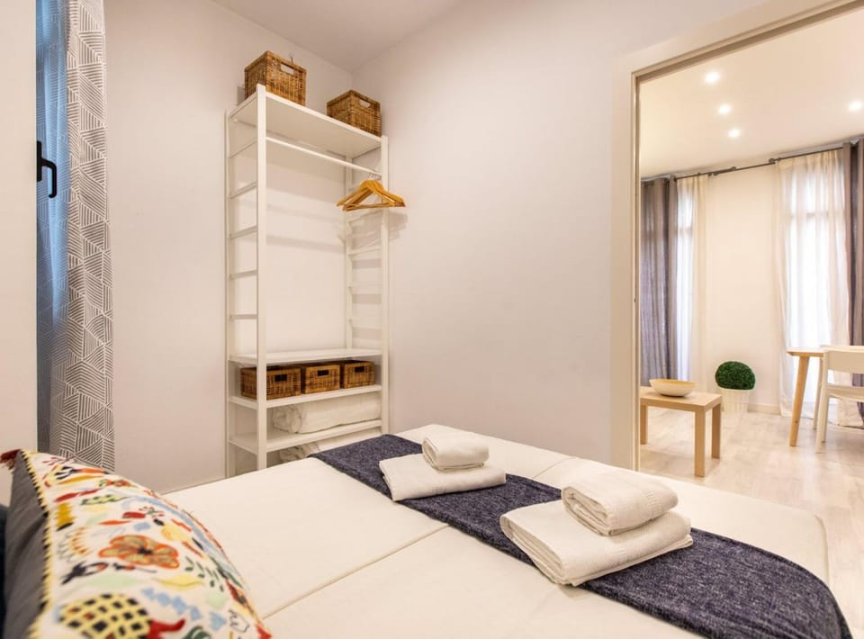 Pere Serafi 2 bedroom apartment Apartment in Barcelona