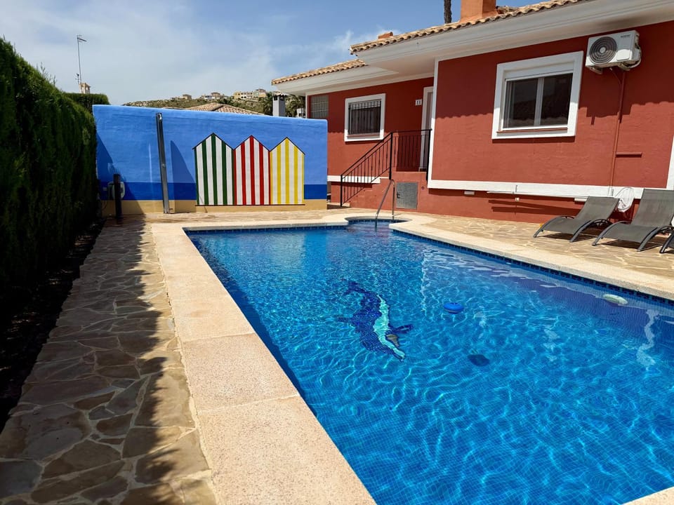 Property building, Swimming pool