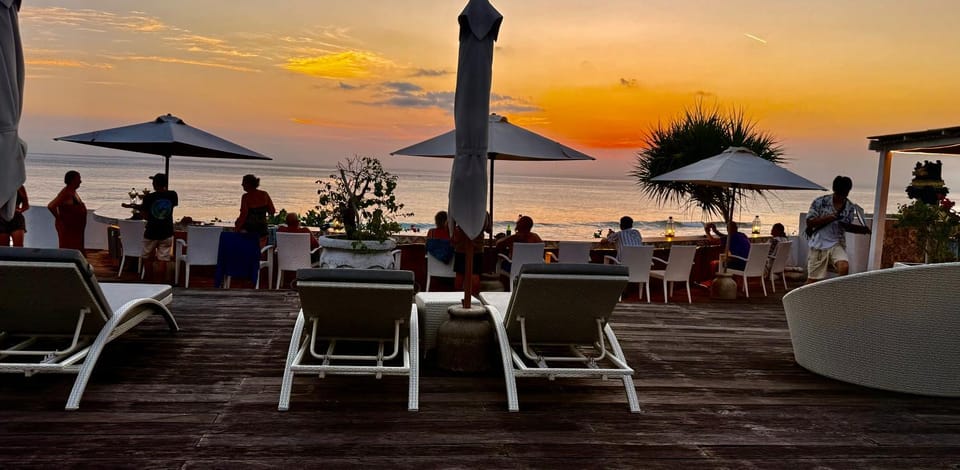 Day, People, Natural landscape, Beach, Sea view, Sunset, group of guests, sunbed