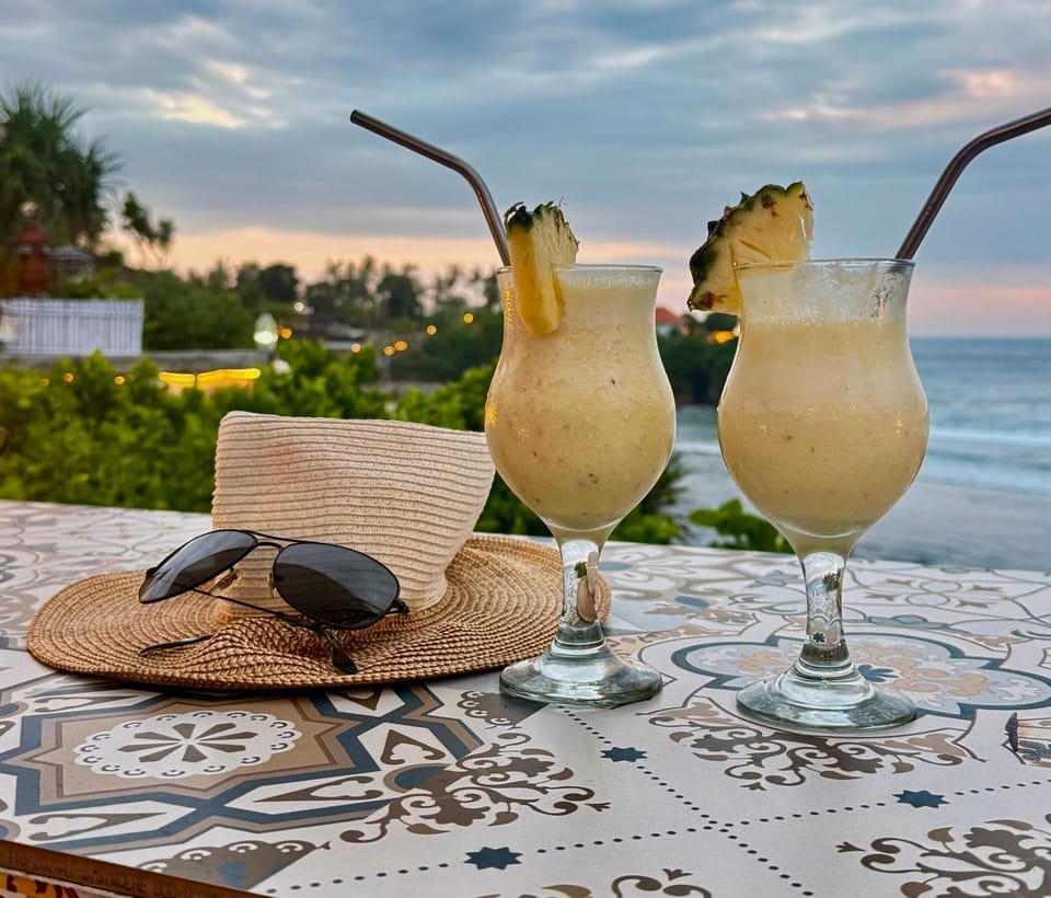Day, Food and drinks, Beach, Sea view, Drinks