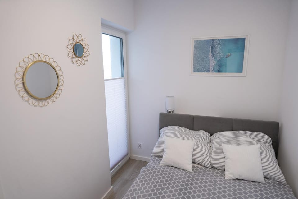 Seating area, Bedroom