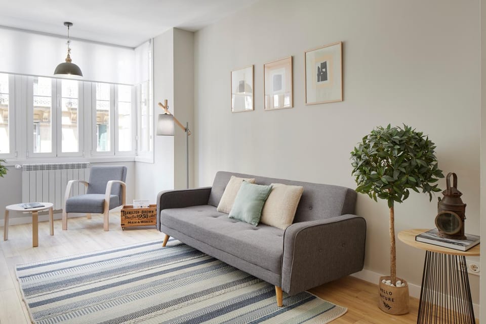 CONCHA SUITE Brand NEW & Style Apartment in San Sebastian