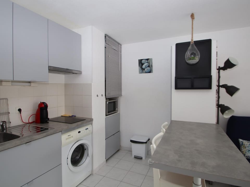 Appartement T2 avec parking et jardin à 300 m de la plage - FR-1-309-260 Apartment in Port-Vendres