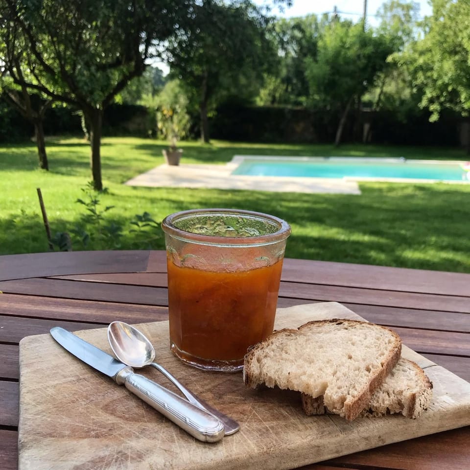 Food, Swimming pool, Breakfast