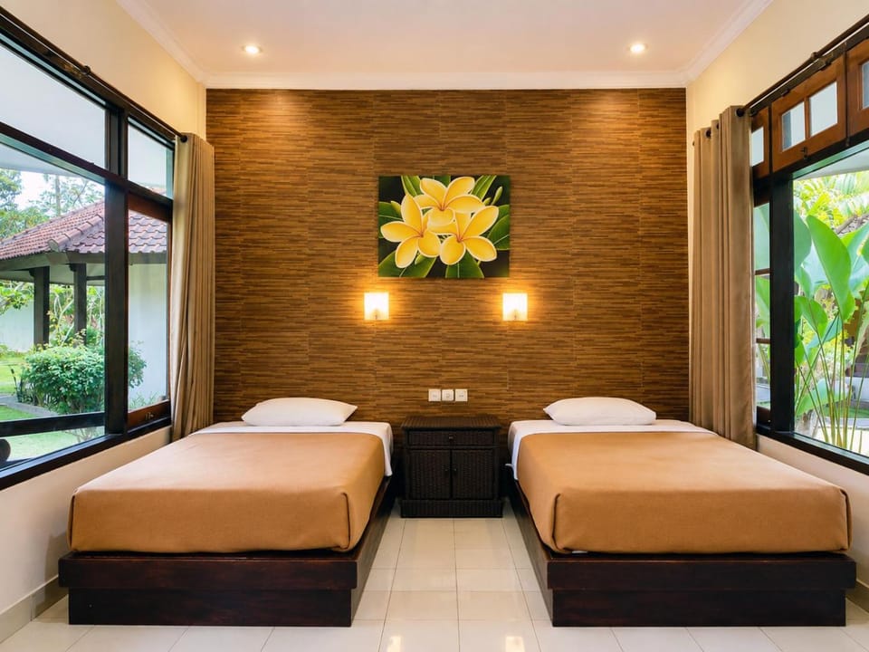 mascot hotel senggigi Hotel in Batu Layar