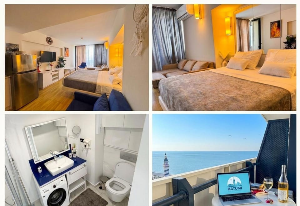 Bed, Guests, Sea view, towels