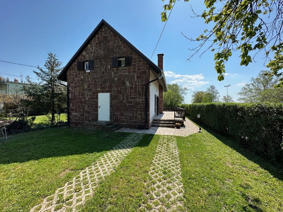 Hangulatos Balaton parti nyaraló House in Hungary