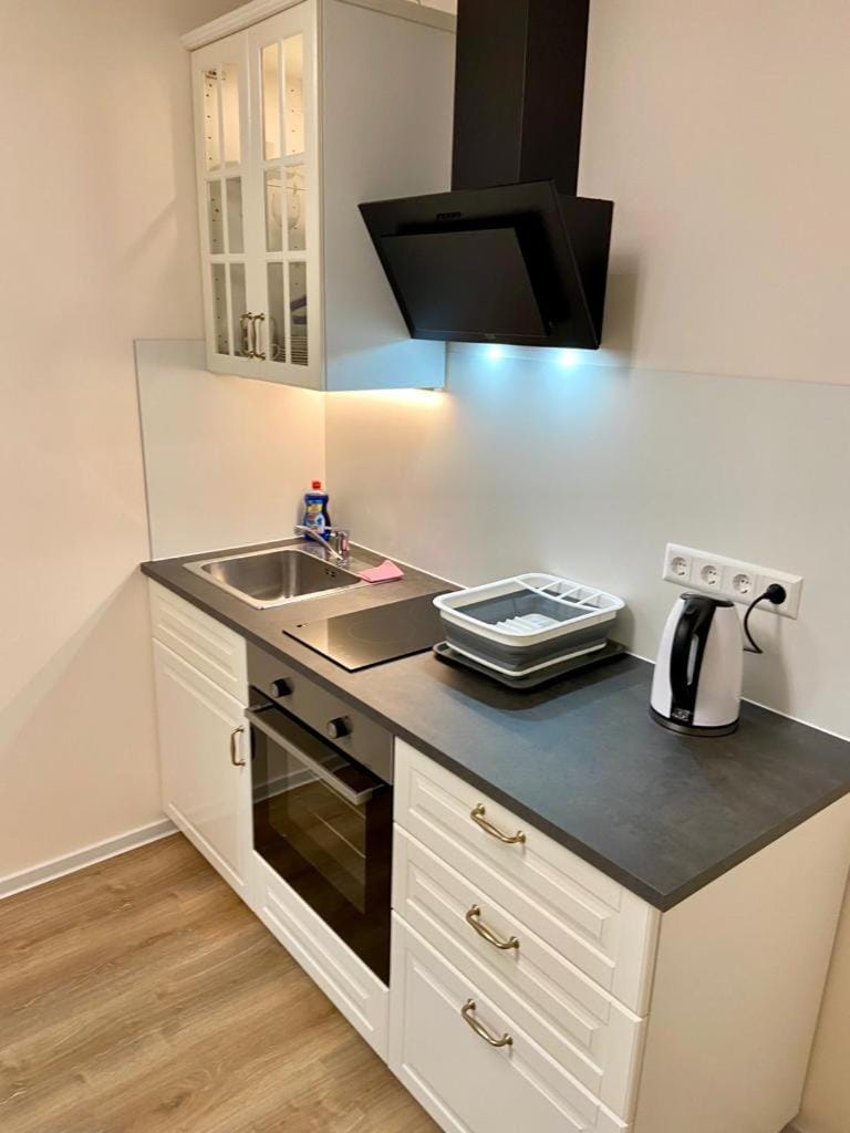 Coffee/tea facilities, Kitchen or kitchenette