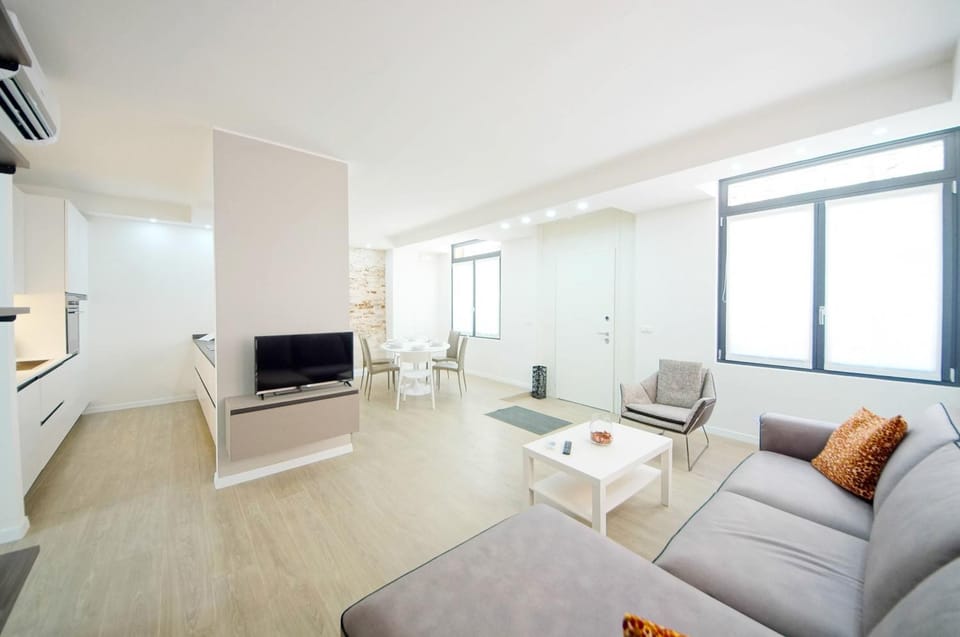Lounge or bar