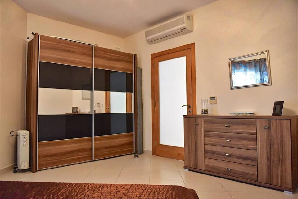 Sunny Apartment in Tas-Sellum Mellieha, Malta. Apartment in Malta