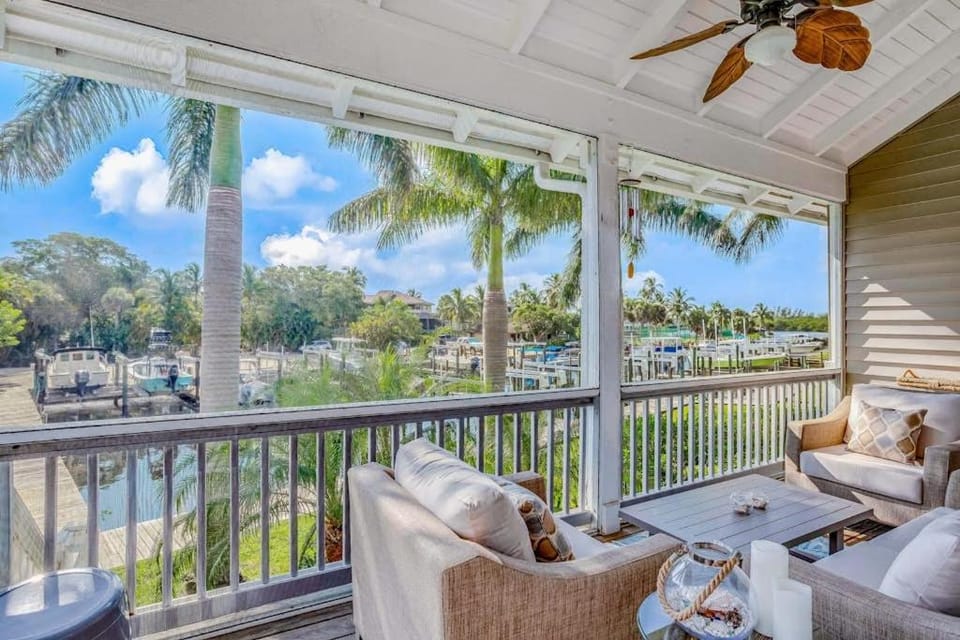 Bocilla Breeze House in Bokeelia