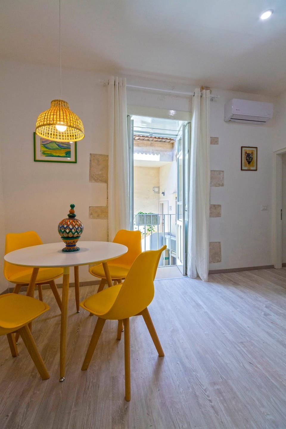 InternoUno al Duomo Apartment in Syracuse