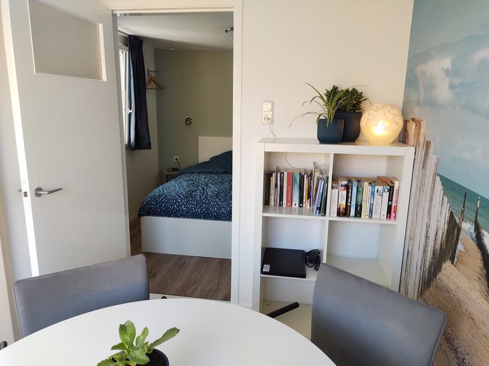 Dining area, Bedroom