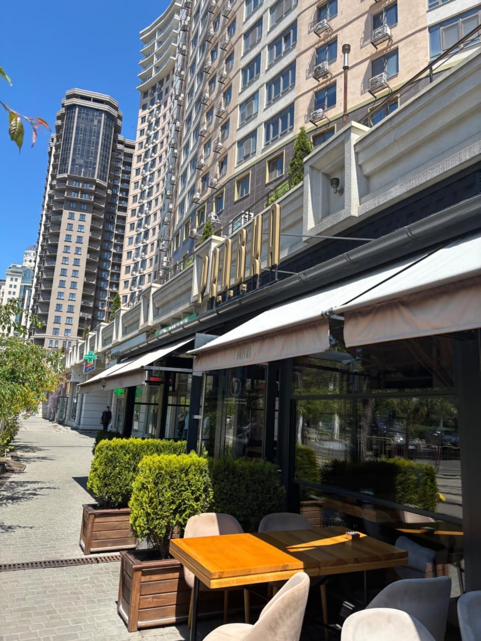 Restaurant/places to eat