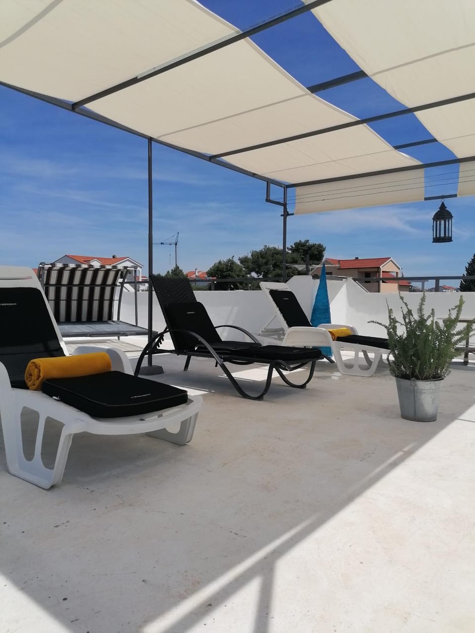 Apartman Grlić Obiteljski odmor Apartment in Šibenik-Knin County, Croatia