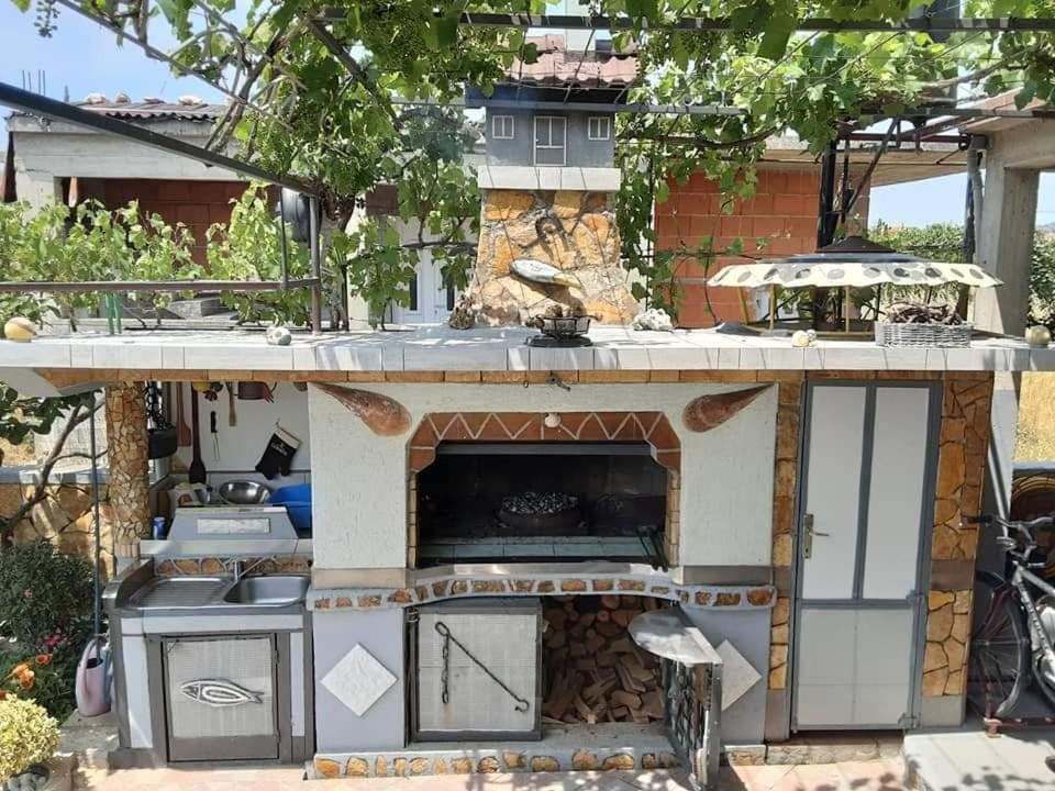 Apartman Grlić Obiteljski odmor Apartment in Šibenik-Knin County, Croatia