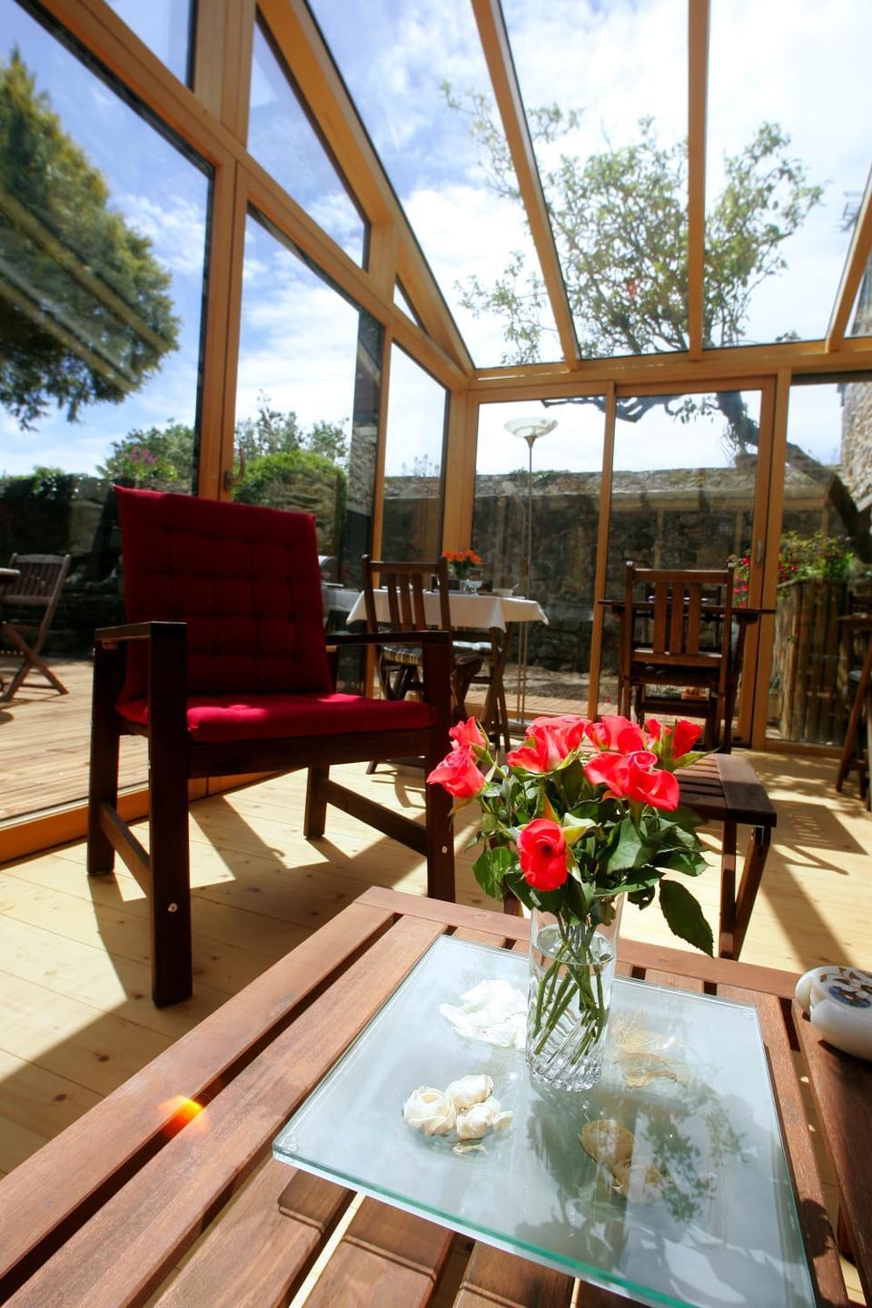 Communal lounge/ TV room